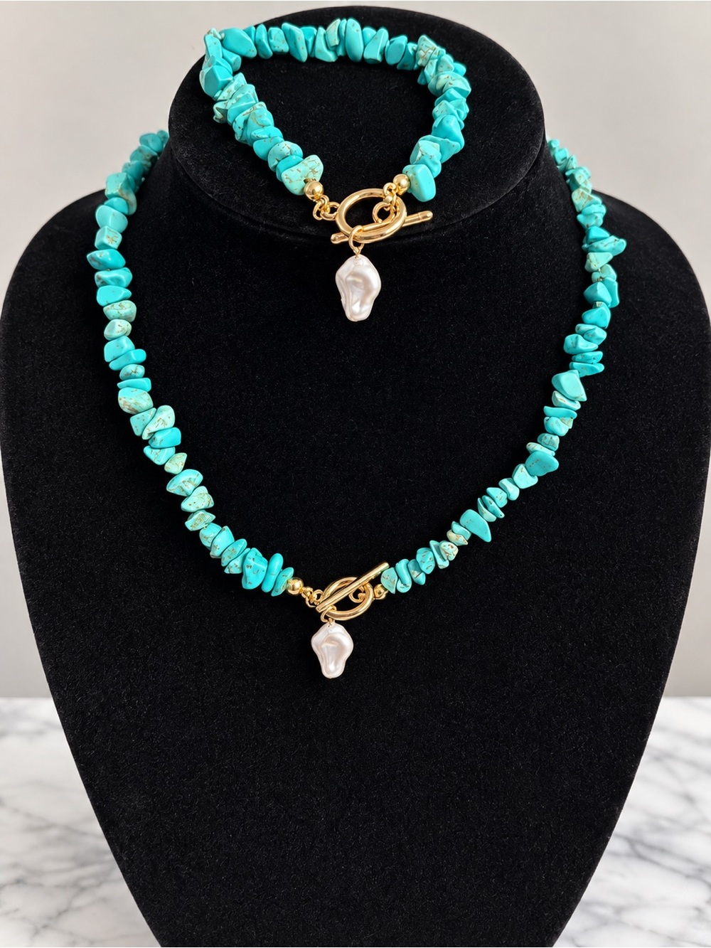 Turquoise Acrylic Stone Necklace & Bracelet Set Gold Tone Pearl Charm